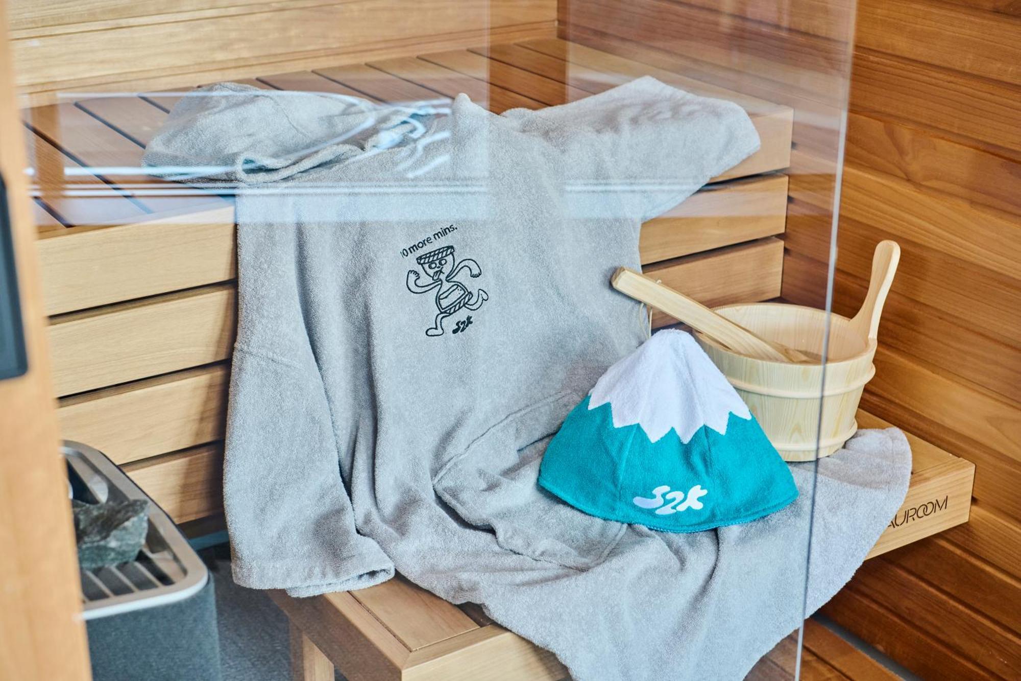Mt Fuji View And Private Sauna Ryokan Shizuku Yamanakako Exteriör bild