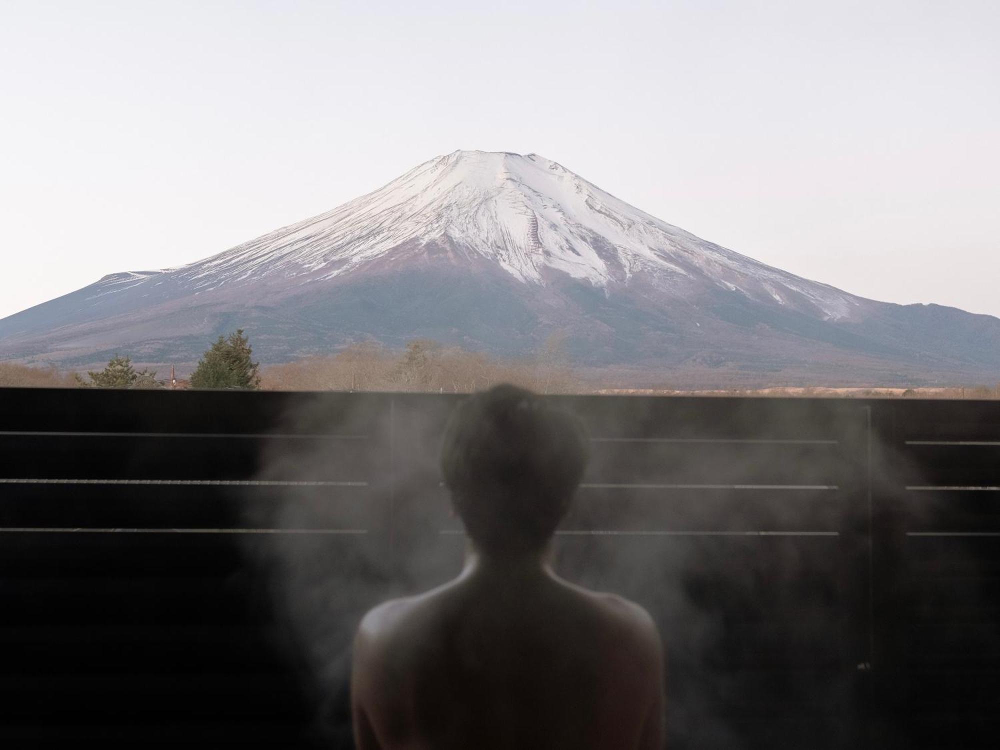 Mt Fuji View And Private Sauna Ryokan Shizuku Yamanakako Exteriör bild